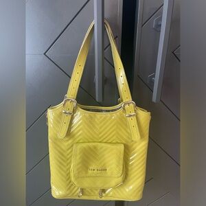 Ted Baker shopper